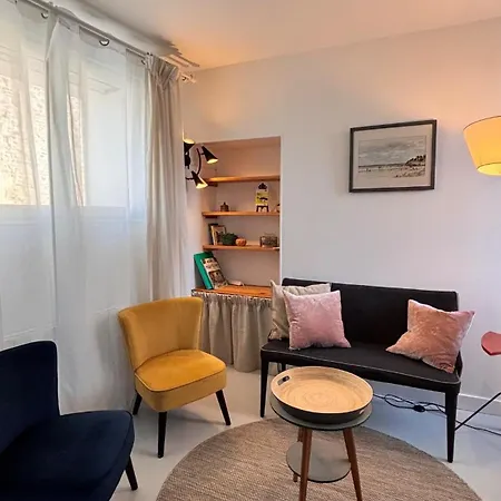 Prive Les Hirondelles Apartament Le Château-dʼOléron